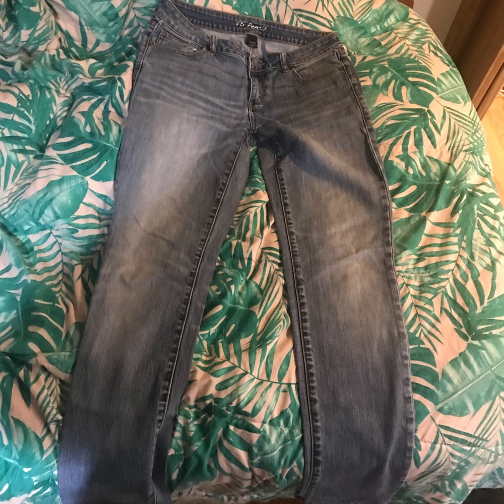 Skinny jeans